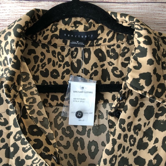 Sanctuary Leopard Print Short Sleeve Tie Front Top - Picture 8 of 8